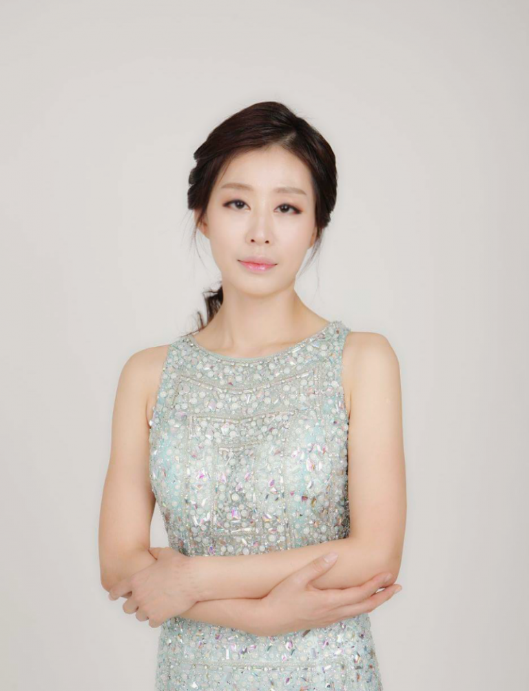 Piano Lessons | Dr. Lee Hyun Kyung, Kate